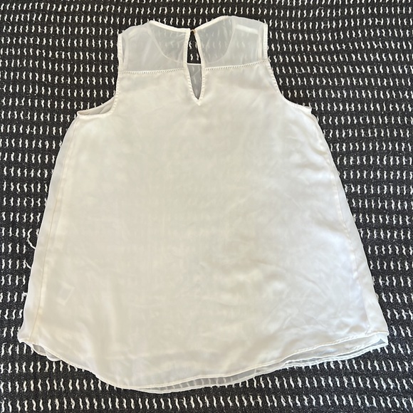Metaphor White Sheer Yoke Tank/Blouse - Medium - Picture 10 of 11